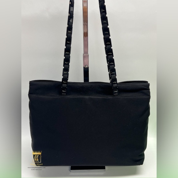 Ferragamo tote